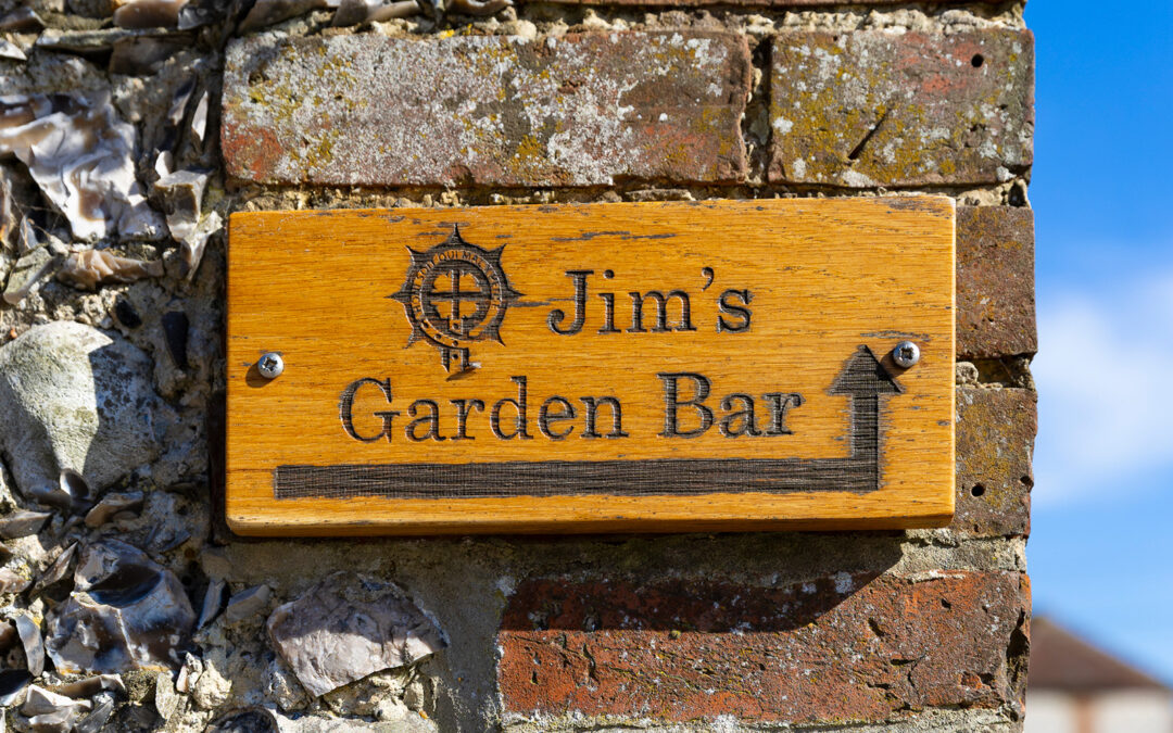 Jim's Garden Bar